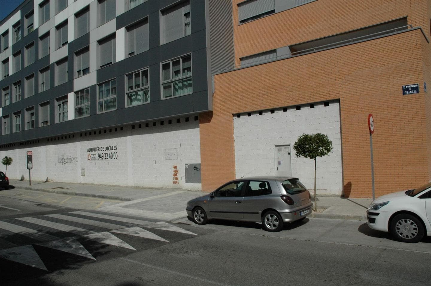 Local en alquiler en Guadalajara de 303 m2
