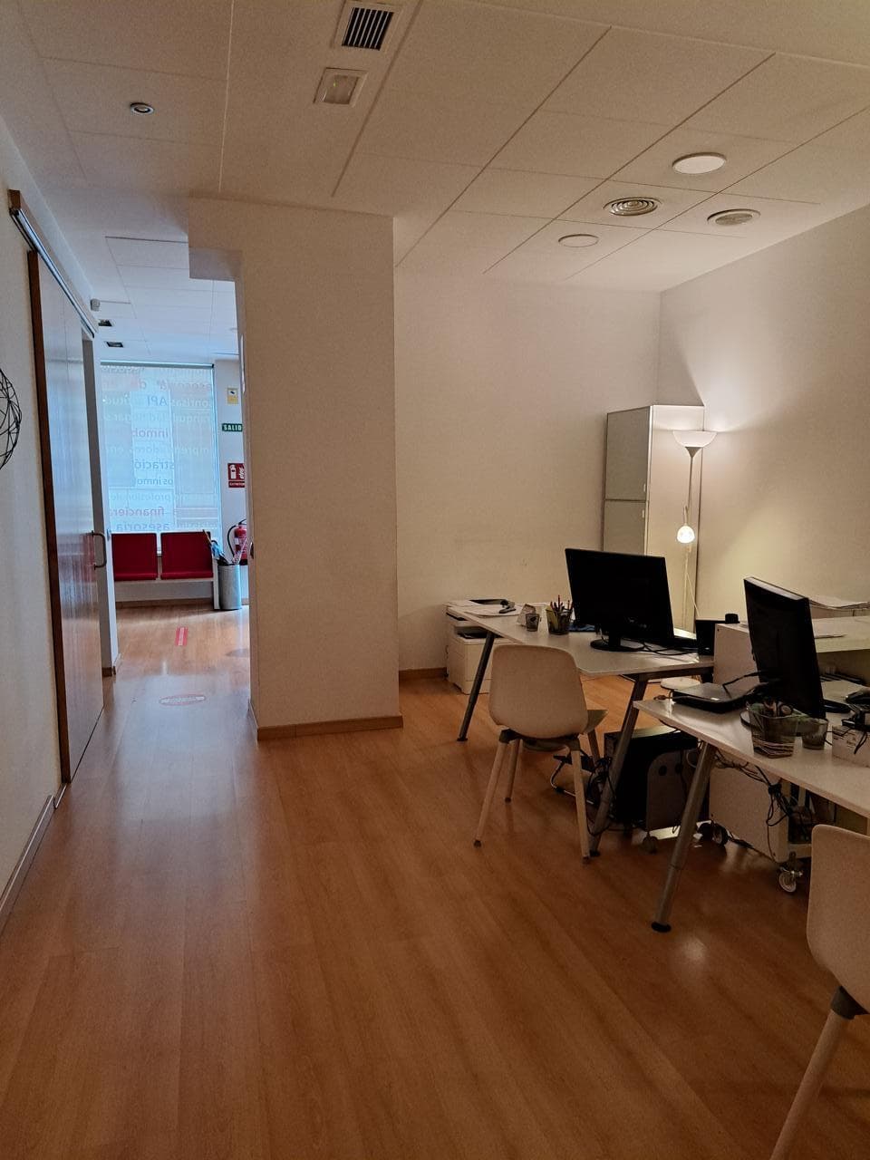 OFICINA EN ALQUILER