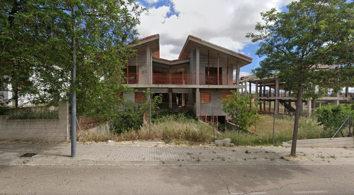 6 Chalets pareados en construcción