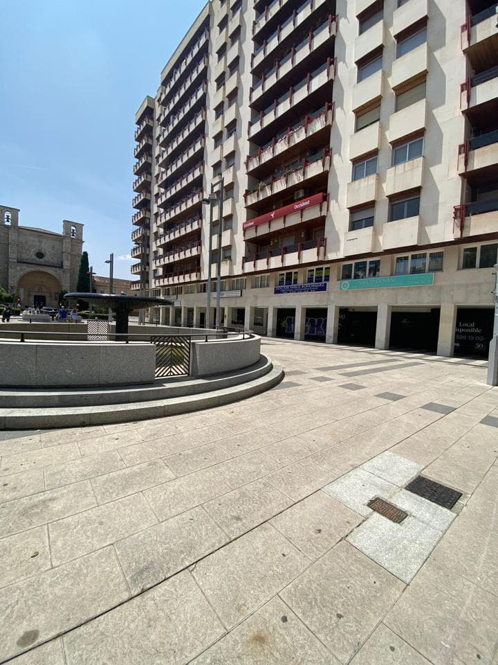 OFICINAS EN ALQUILER